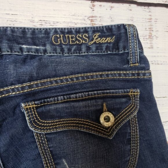 Guess Jeans Flirty Boot Cut Dark Wash Stretch Distressed Flap Pockets - Picture 15 of 15